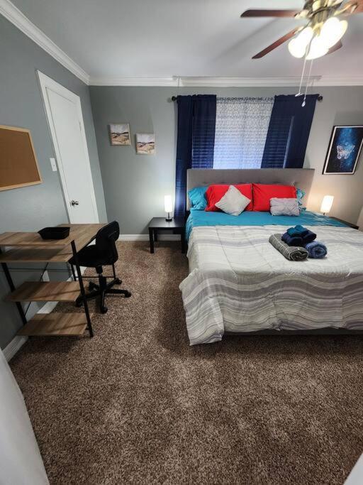 Blue Shark *E4* @ Midtown Comfortable 1Br King Apartment Houston Extérieur photo